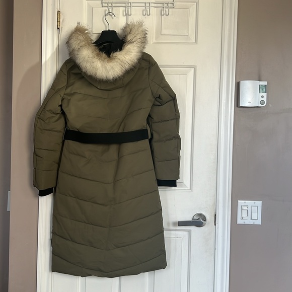 Noize Cruelty Free Parka NWT - Picture 8 of 8